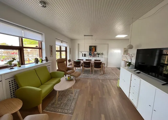 Villa Hus Og Have I Herning, 100 Kvm Ialt *